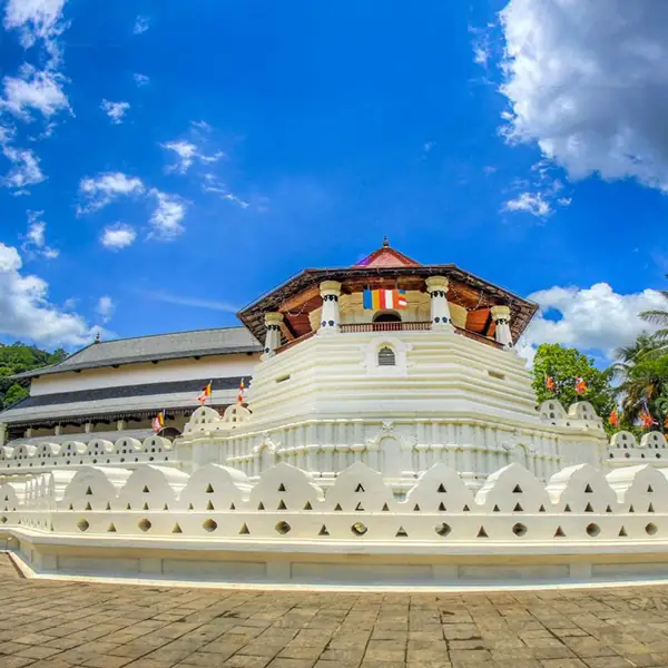 Sri Lanka – P 12